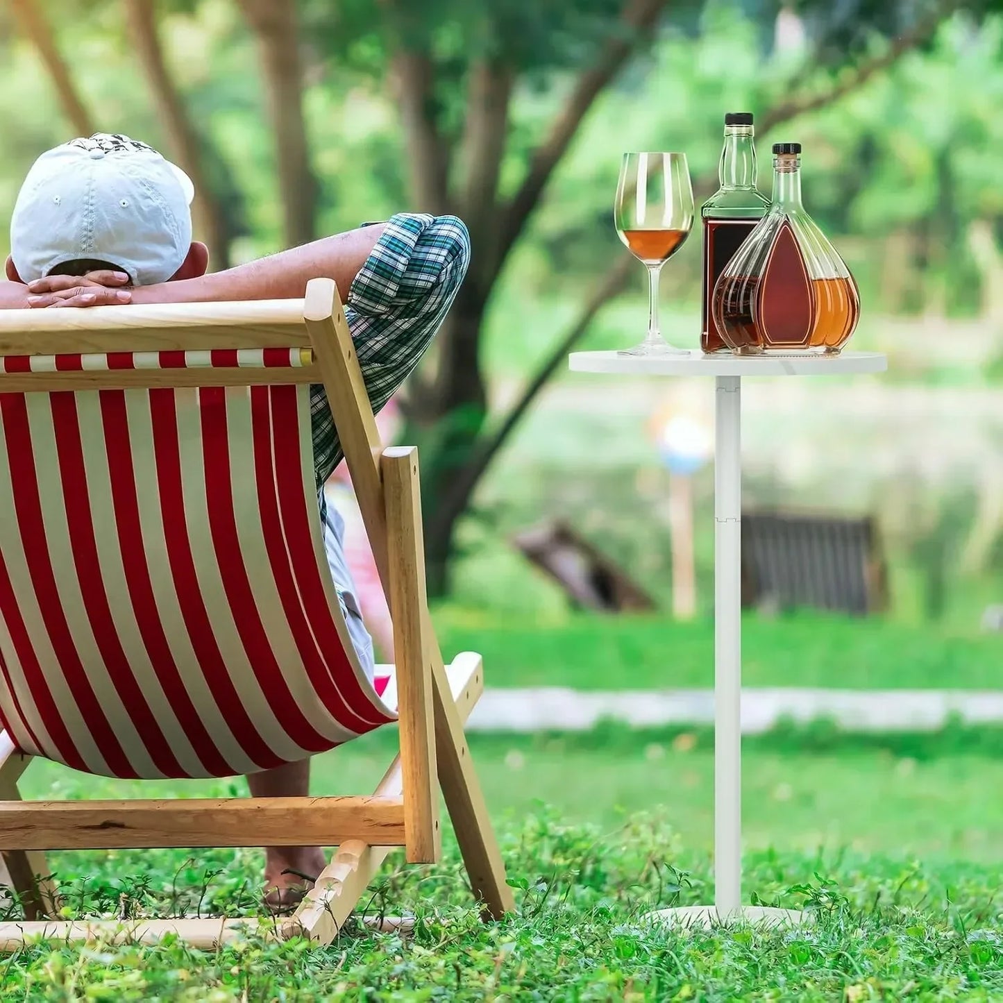 Modern Round Marble Pedestal Side Table